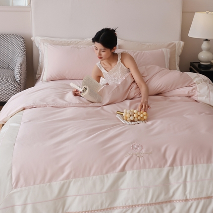 初拾 2024新款100支澳棉法式优雅系列四件套—南法假日 南法假日-柔雪粉