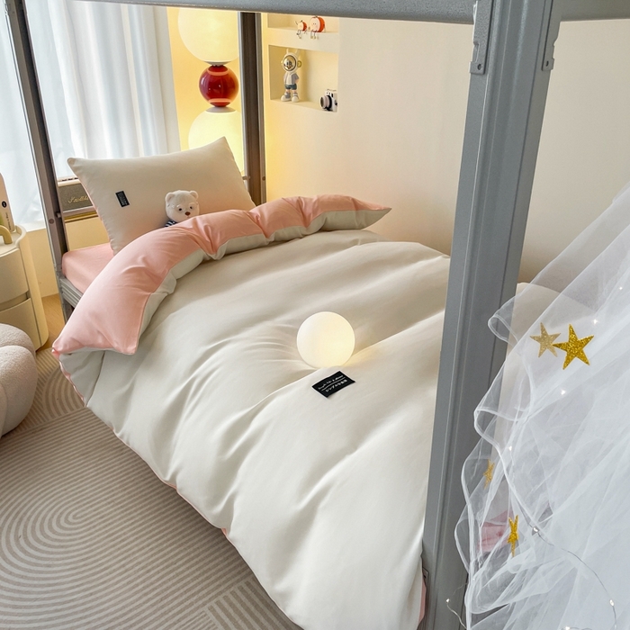 91家纺网 家纺一手货源 找家纺 米瑞娜2024水洗棉麻双拼纯色学生款被套 奶白+冰粉