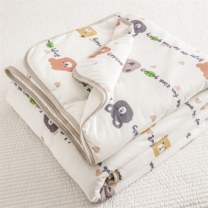 91家纺网 家纺一手货源 找家纺 米米儿家纺 2024新款A类针织棉夏被夏凉被被子被芯 字母熊