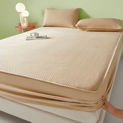 91家纺网 家纺一手货源 找家纺 莱登卡奴 2025新款A类云母凉感丝系列-床笠款凉席 卡其