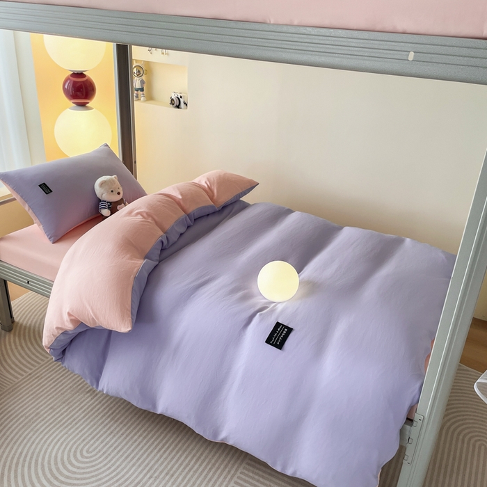 91家纺网 家纺一手货源 找家纺 米瑞娜 2024新款水洗棉麻双拼纯色学生三件套 丁香紫+西梅粉