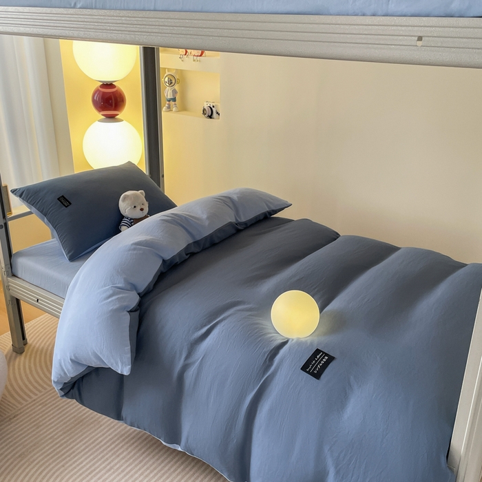 91家纺网 家纺一手货源 找家纺 米瑞娜 2024新款水洗棉麻双拼纯色学生三件套 雾蓝+淡蓝