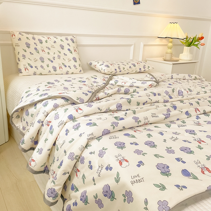 91家纺网 家纺一手货源 找家纺 米米儿家纺 2024新款A类针织棉夏被夏凉被被子被芯 花丛小兔