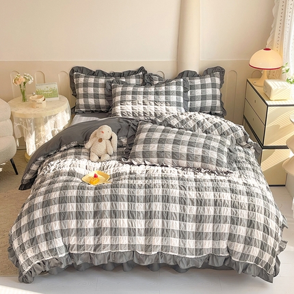 91家纺网 家纺一手货源 找家纺 （总）九诺 2024春夏新款泡泡纱花边彩虹泡芙系列四件套