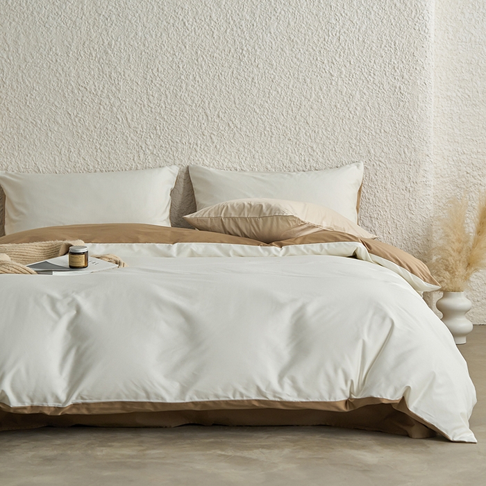 91家纺网 家纺一手货源 找家纺 千朵森 2024新款全棉贡缎双拼纯色四件套 暗香-瑞雪白双拼