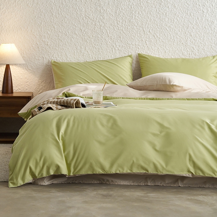 91家纺网 家纺一手货源 找家纺 千朵森 2024新款全棉贡缎双拼纯色四件套 暗香-水雾绿