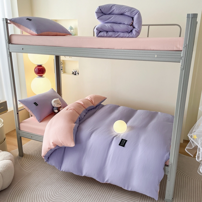 91家纺网 家纺一手货源 找家纺 米瑞娜 2024新款水洗棉麻双拼纯色学生三件套 丁香紫+西梅粉