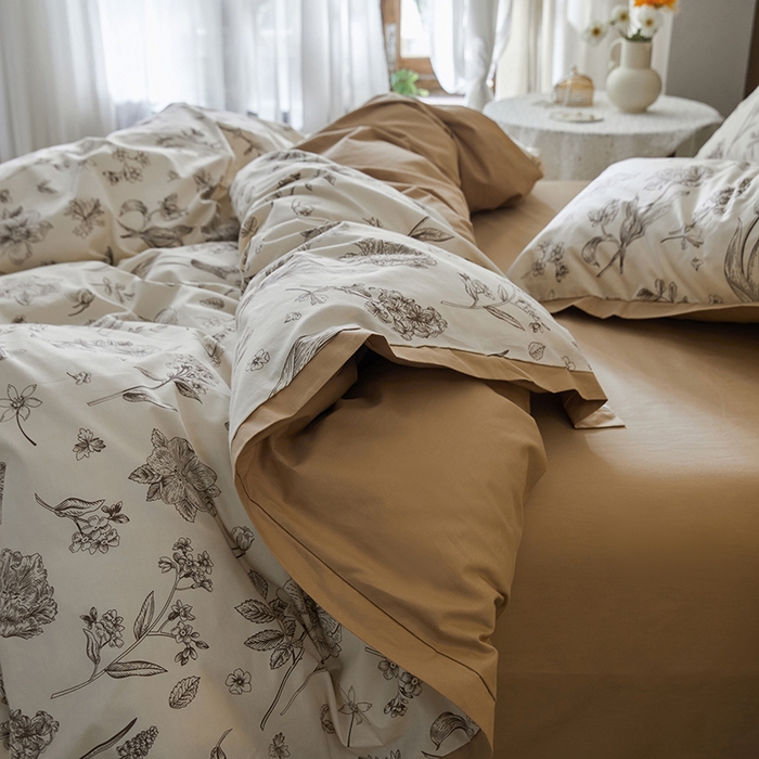 91家纺网 家纺一手货源 找家纺 （总）千朵森 2024新款全棉长绒棉拼角款印花四件套（风格二）