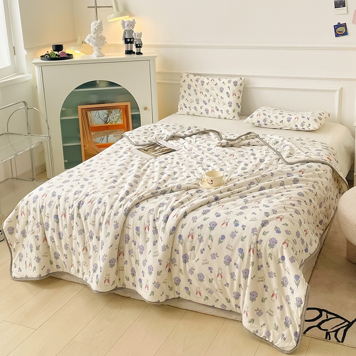 91家纺网 家纺一手货源 找家纺 米米儿家纺 2024新款A类针织棉夏被夏凉被被子被芯 花丛小兔