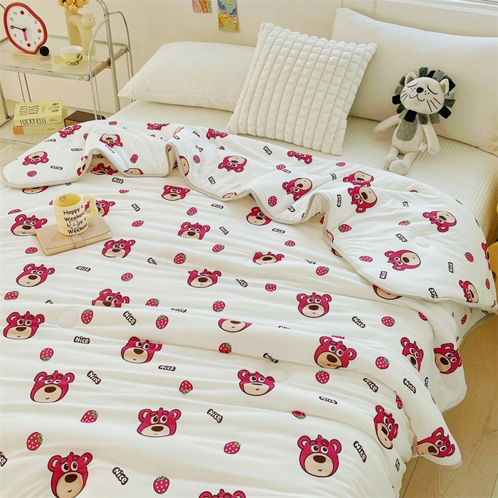 91家纺网 家纺一手货源 找家纺 米米儿家纺 2024新款A类针织棉夏被夏凉被被子被芯 草莓小熊