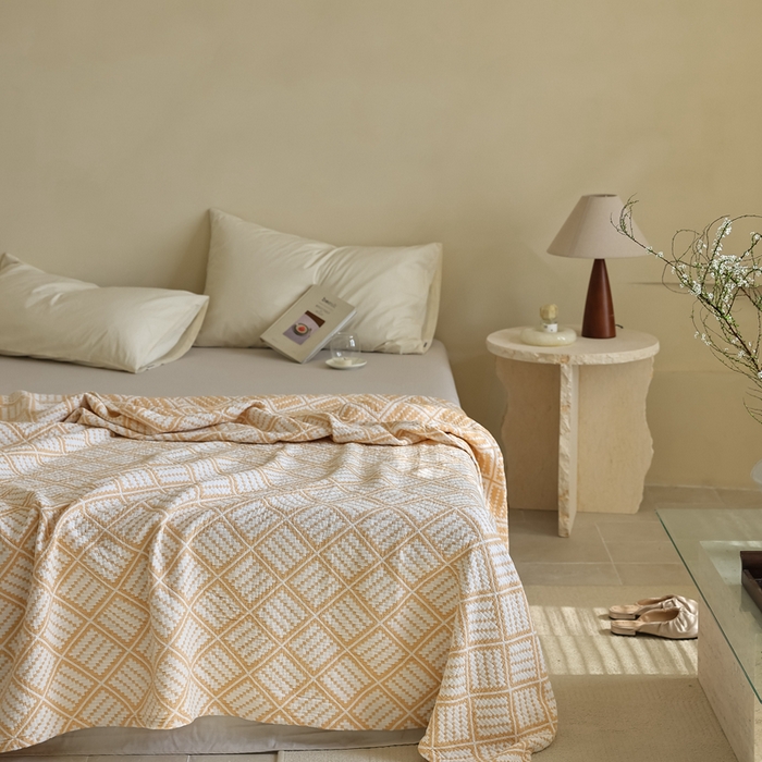 91家纺网 家纺一手货源 找家纺 朴尔 2024年新品格调简约风全棉三层纱布毛巾被 曼城时光-黄