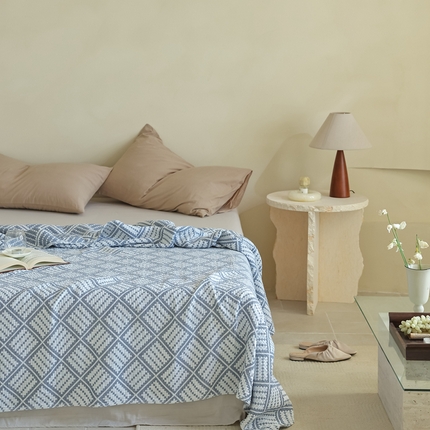 91家纺网 家纺一手货源 找家纺 （总）朴尔 2024年新品格调简约风全棉三层纱布毛巾被