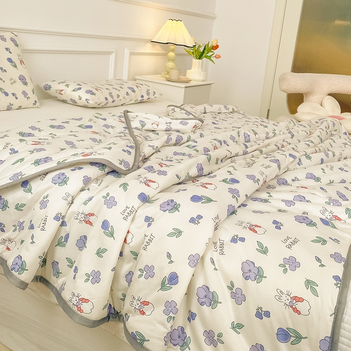 91家纺网 家纺一手货源 找家纺 米米儿家纺 2024新款A类针织棉夏被夏凉被被子被芯 花丛小兔