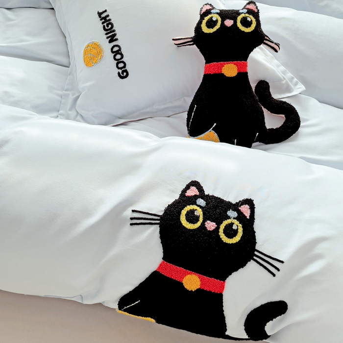 91家纺网 家纺一手货源 找家纺 娜娜 2024新款全棉亲肤舒适毛巾绣卡通系列四件套 可爱猫咪-天空蓝