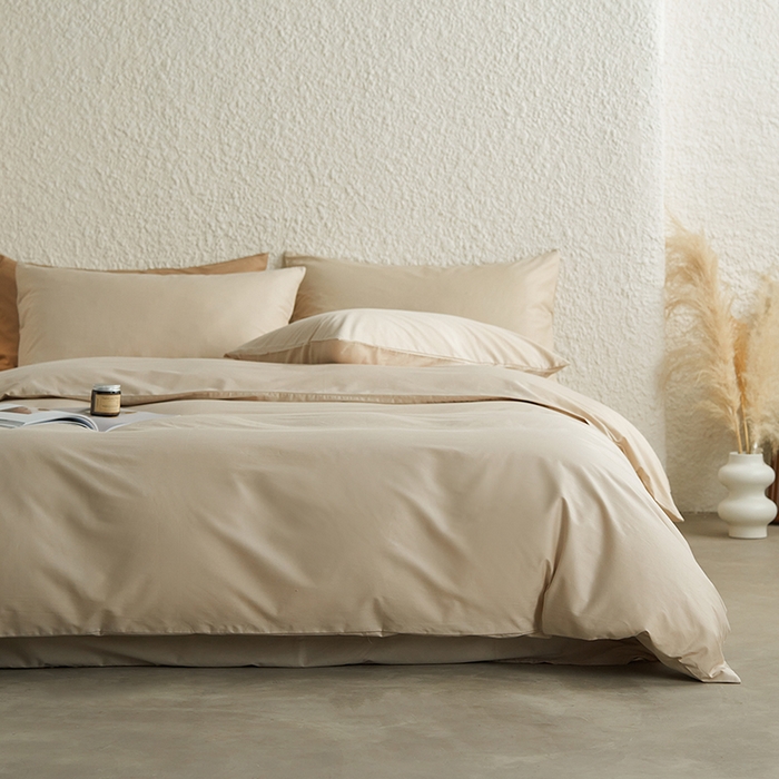 91家纺网 家纺一手货源 找家纺 千朵森 2024新款全棉贡缎双拼纯色四件套 暗香-玉石白