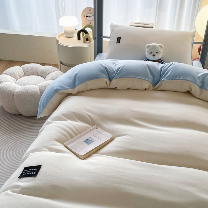 91家纺网 家纺一手货源 找家纺 米瑞娜2024水洗棉麻双拼纯色学生款被套 奶白+淡蓝