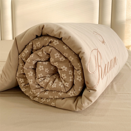 91家纺网 家纺一手货源 找家纺 换种生活 2024新款法式小清新全棉夏被四件套 生椰拿铁