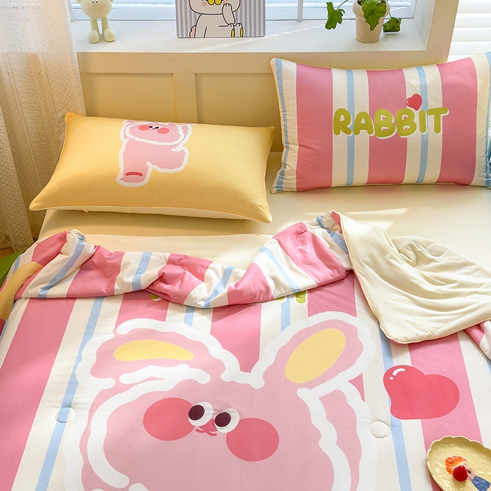 91家纺网 家纺一手货源 找家纺 星期八 2024新款针织棉夏被四件套 小兔子