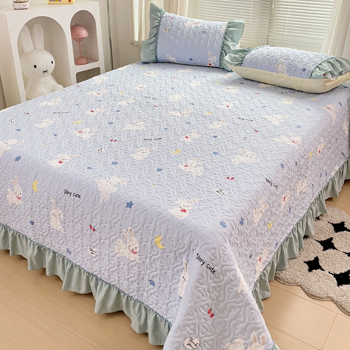 91家纺网 家纺一手货源 找家纺 纽缦家纺 2024水洗双层纱加厚加棉韩版床盖 嗨皮兔