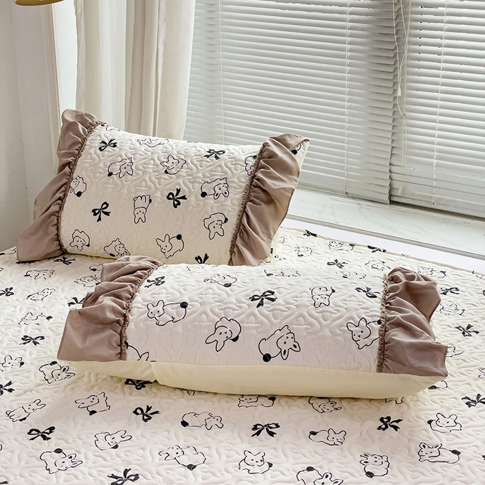 91家纺网 家纺一手货源 找家纺 纽缦家纺 2024水洗双层纱加厚加棉韩版床盖 心动兔兔