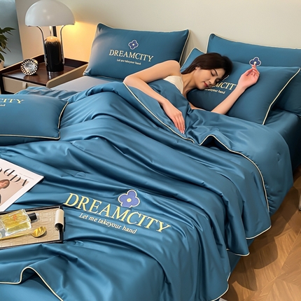 91家纺网 家纺一手货源 找家纺 （总）云棉坊 2025新款滚边水洗真丝刺绣夏被四件套-梵克系列