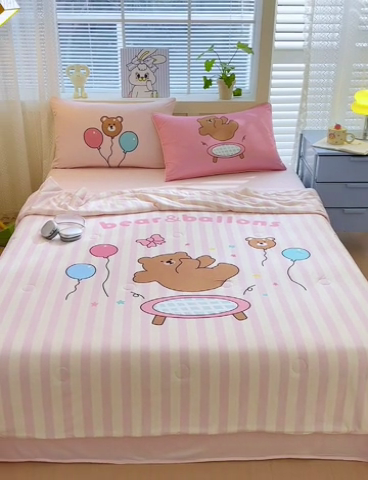 91家纺网 家纺一手货源 找家纺 星期八 2024新款针织棉夏被四件套 气球熊