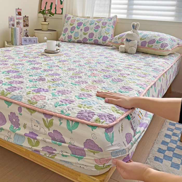 91家纺网 家纺一手货源 找家纺 纽缦家纺 水洗双层纱加厚加棉床笠-床垫保护套 素颜捧花