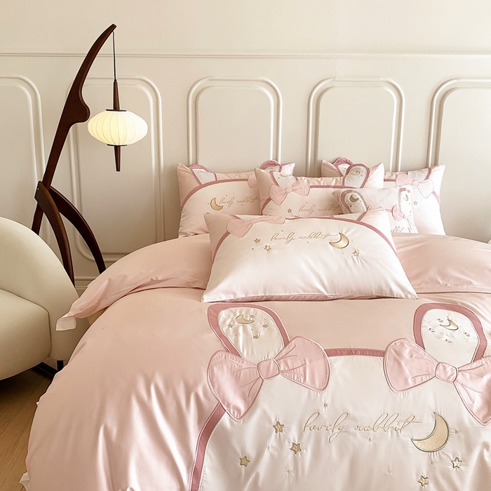 91家纺网 家纺一手货源 找家纺 馨蕊家居 2024新款100支全棉四件套-彩虹兔 彩虹兔-粉