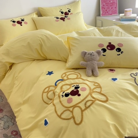 91家纺网 家纺一手货源 找家纺 琪格格2024新款纯棉毛巾绣四件套 调皮芝士奶黄