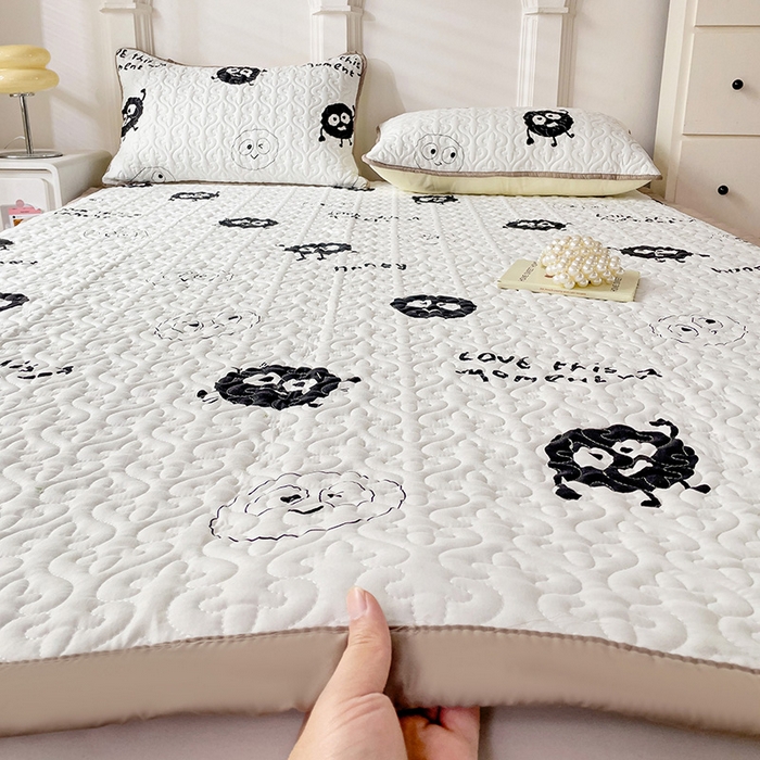 91家纺网 家纺一手货源 找家纺 纽缦家纺  水洗双层纱加厚加棉床垫 小黑球