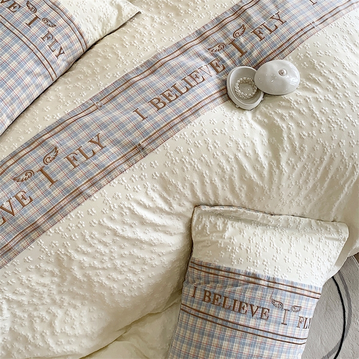 91家纺网 家纺一手货源 找家纺 换种生活 2024新款法式小香风全棉夏被四件套 新雨