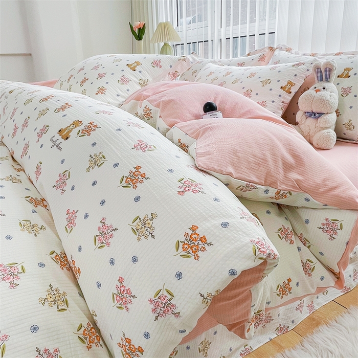 91家纺网 家纺一手货源 找家纺 可思家纺 2024新款直播爆款泡泡棉四件套现货供应 秘境乐园