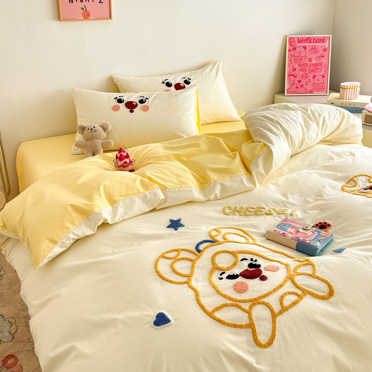 91家纺网 家纺一手货源 找家纺 琪格格2024新款纯棉毛巾绣四件套 调皮芝士 米白配奶黄