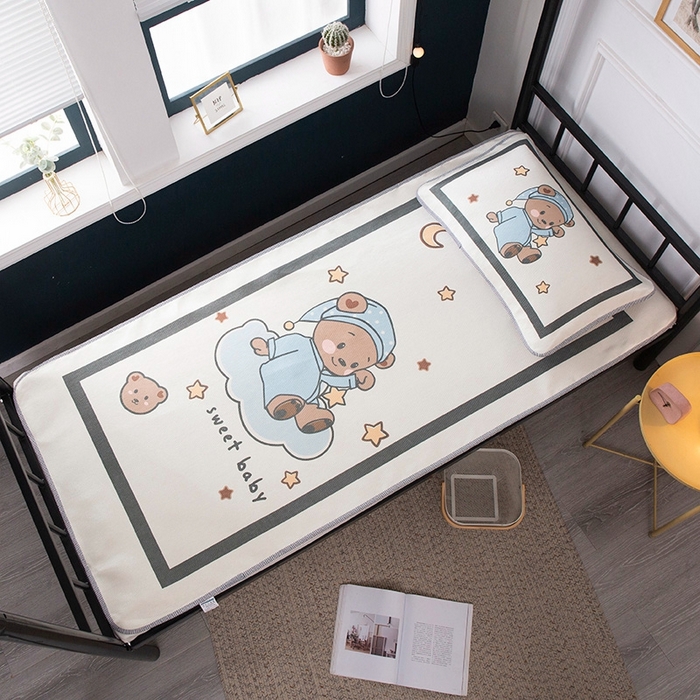 91家纺网 家纺一手货源 找家纺 宅部落 2024新款学生宿舍大版冰丝席 熊宝宝