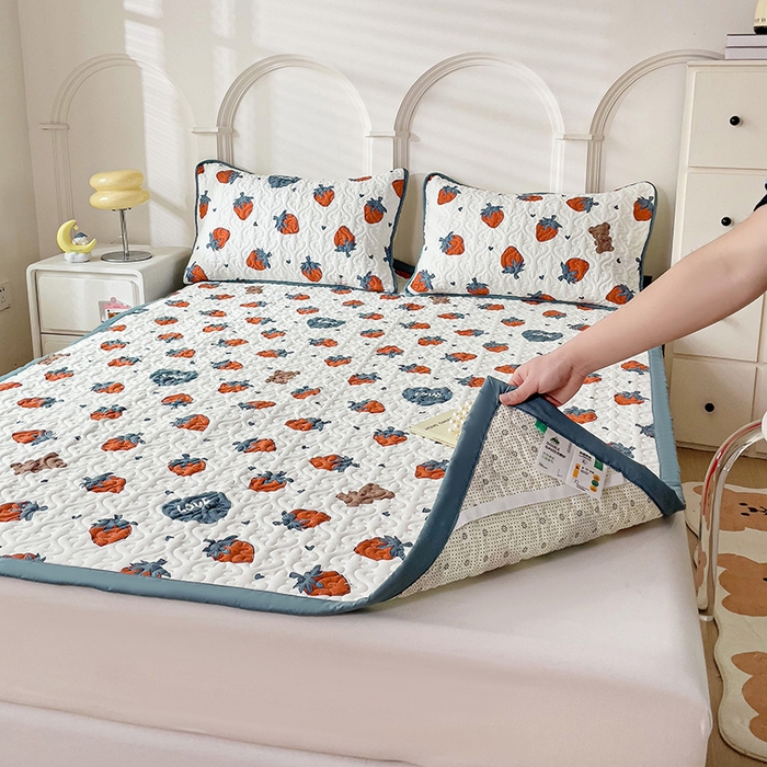 91家纺网 家纺一手货源 找家纺 纽缦家纺  水洗双层纱加厚加棉床垫 莓天开心