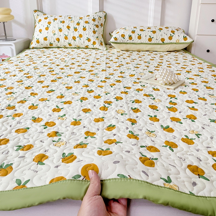 91家纺网 家纺一手货源 找家纺 纽缦家纺  水洗双层纱加厚加棉床垫 小橘子