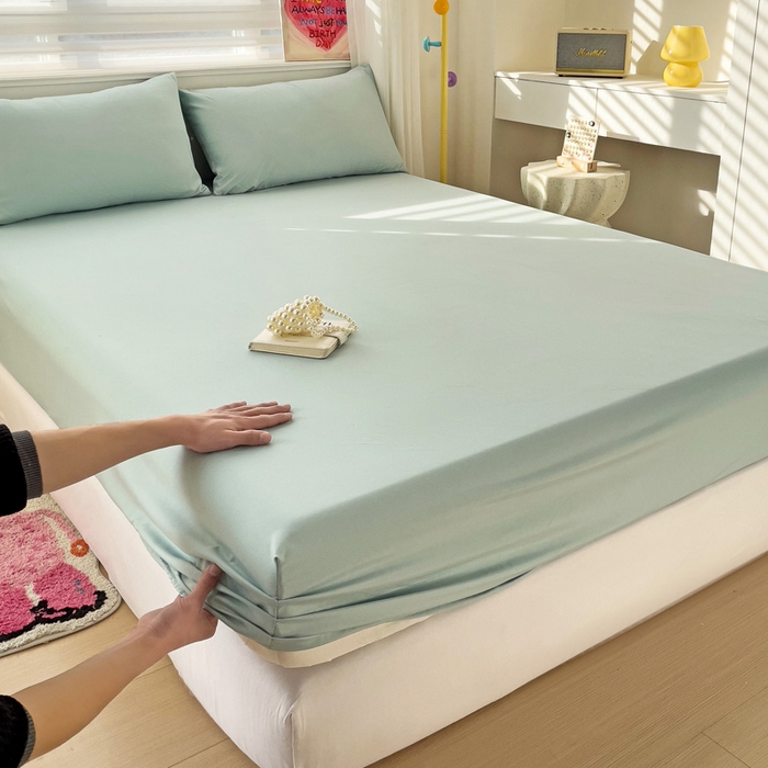 91家纺网 家纺一手货源 找家纺 纽缦家纺 2024素色无印风云朵棉单床笠 纯色天蓝