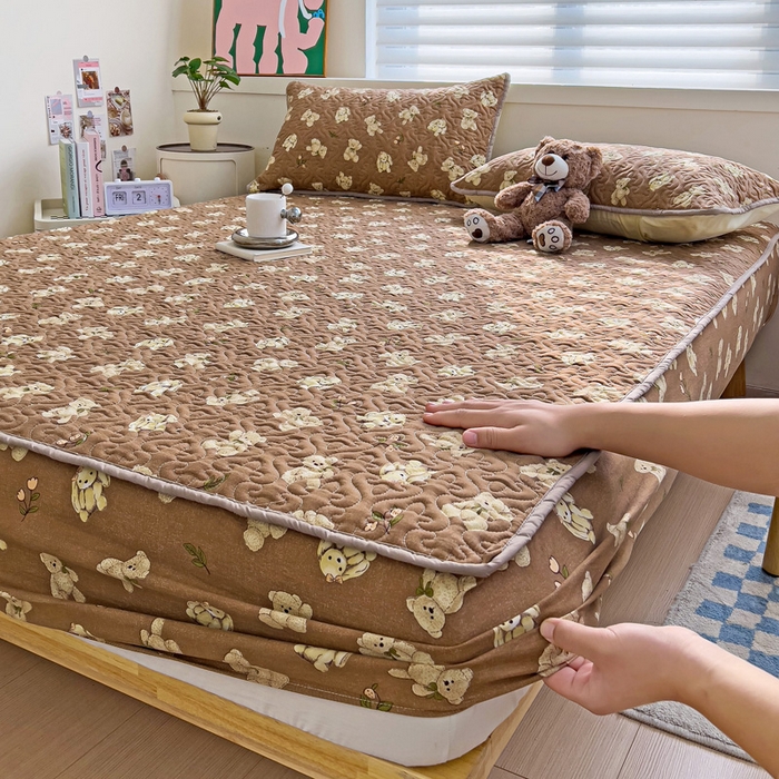 91家纺网 家纺一手货源 找家纺 纽缦家纺 水洗双层纱加厚加棉床笠-床垫保护套 捉迷藏