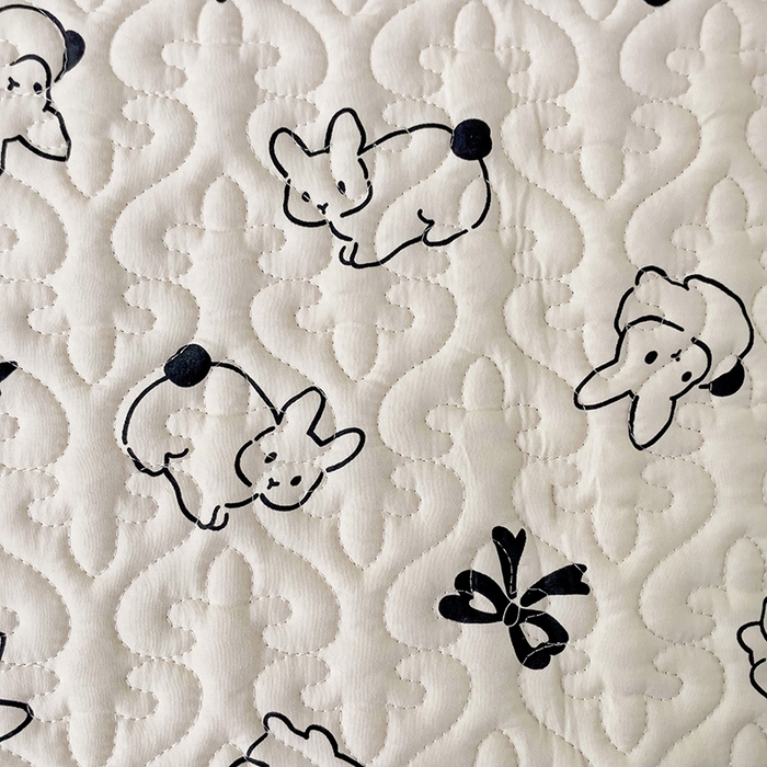 91家纺网 家纺一手货源 找家纺 纽缦家纺  水洗双层纱加厚加棉床垫 心动兔兔