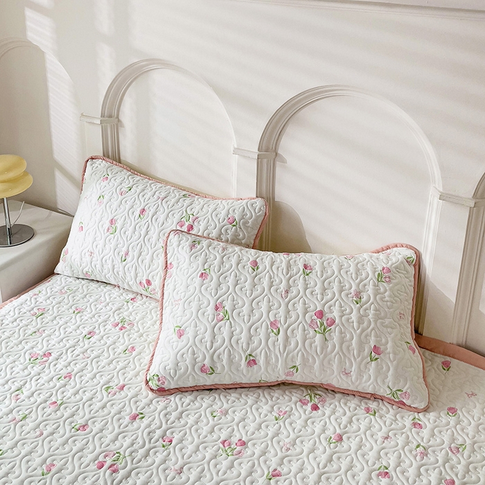 91家纺网 家纺一手货源 找家纺 纽缦家纺  水洗双层纱加厚加棉床垫 甜酥少女