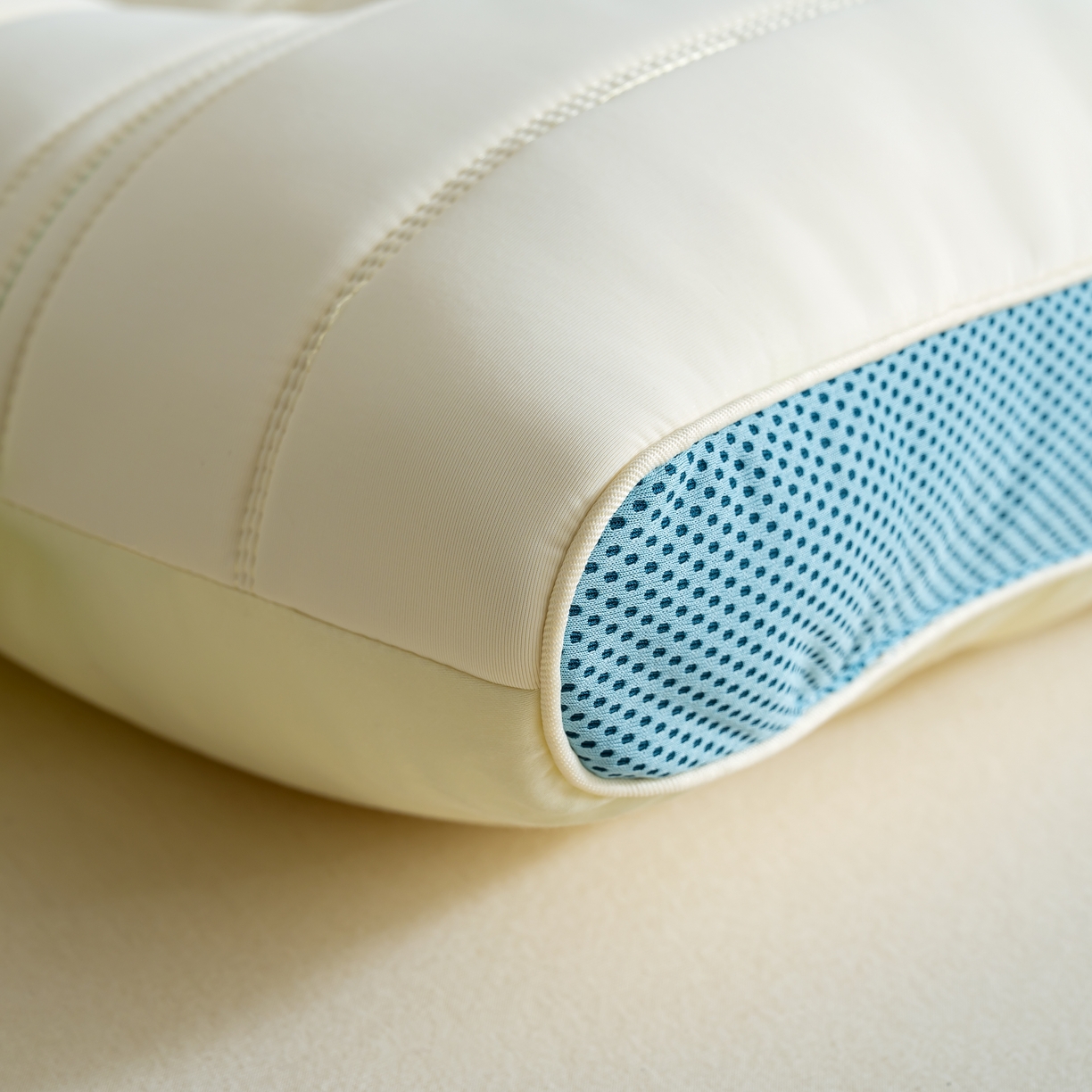 91家纺网 家纺一手货源 找家纺 （总）帝诺妮枕芯坊 2024新款果冻冰丝枕