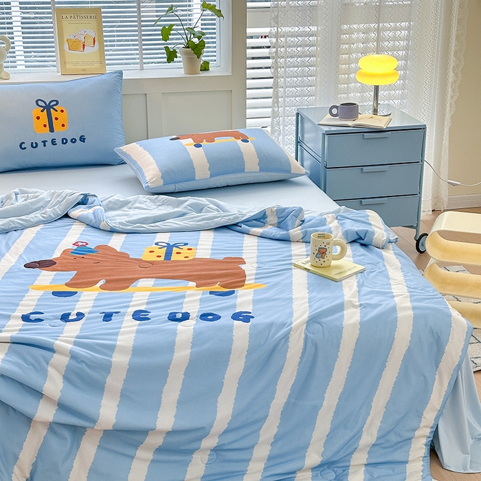 91家纺网 家纺一手货源 找家纺 星期八 2024新款针织棉夏被四件套 礼物汪