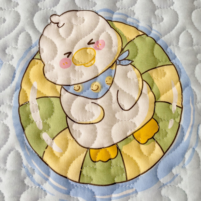 91家纺网 家纺一手货源 找家纺 纽缦家纺  水洗双层纱加厚加棉床垫 蓝小鸭