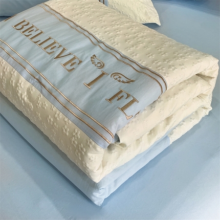 91家纺网 家纺一手货源 找家纺 （总）换种生活 2024新款法式小香风全棉夏被四件套