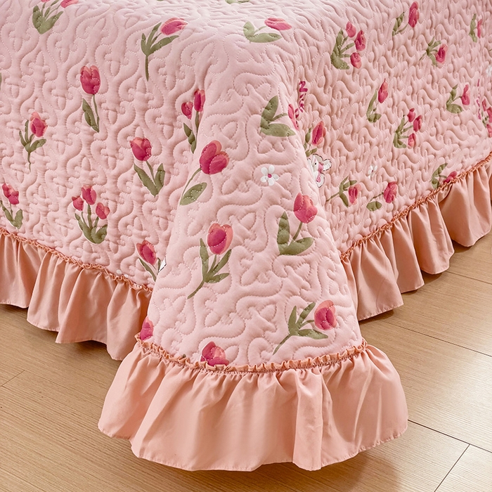 91家纺网 家纺一手货源 找家纺 纽缦家纺 2024水洗双层纱加厚加棉韩版床盖 甜茶日记