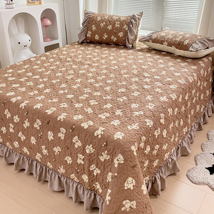 91家纺网 家纺一手货源 找家纺 纽缦家纺 2024水洗双层纱加厚加棉韩版床盖 捉迷藏