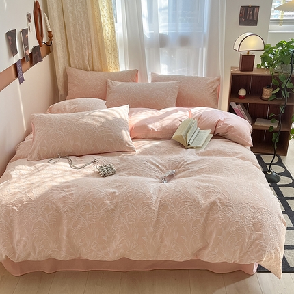 91家纺网 家纺一手货源 找家纺 （总）琪格格2025款纯棉三层纱提花四件套（提供大量买家秀）