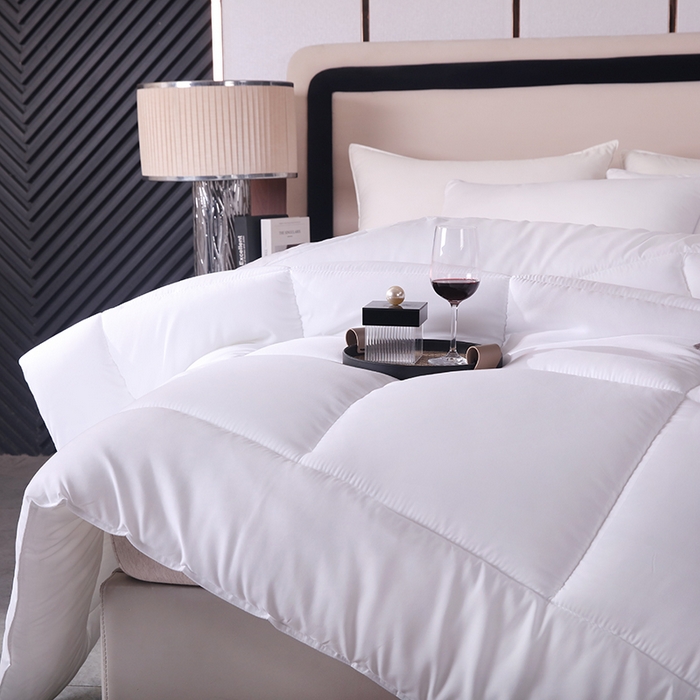 91家纺网 家纺一手货源 找家纺 （总）宜眠 2024新款酒店被芯仿鹅绒整张棉羽丝棉羽丝绒被子酒店被芯