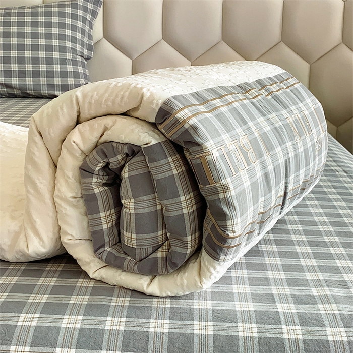 91家纺网 家纺一手货源 找家纺 换种生活 2024新款法式小香风全棉夏被四件套 麦田