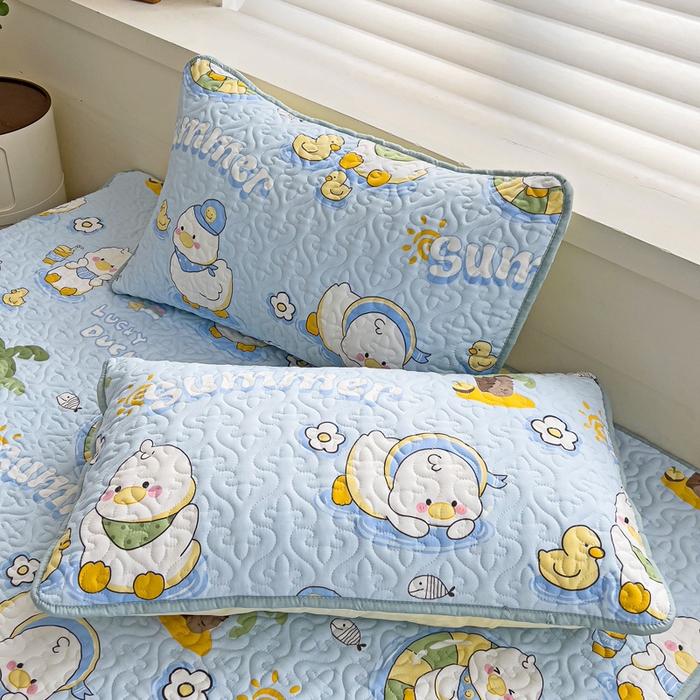 91家纺网 家纺一手货源 找家纺 纽缦家纺 水洗双层纱加厚加棉床笠-床垫保护套 蓝小鸭